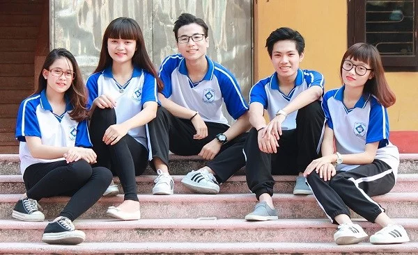 Mayđồngphụchọcsinh,sinhviêngiárẻtheoyêucầu Mayđồngphụchọcsinh,sinhviêngiárẻtheoyêucầu