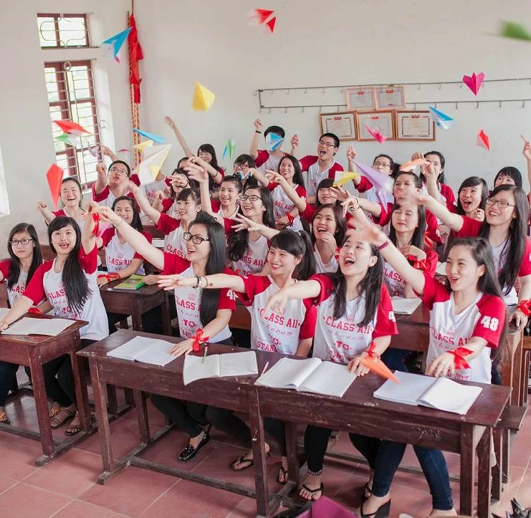 Mayđồngphụchọcsinh,sinhviêngiárẻtheoyêucầu Mayđồngphụchọcsinh,sinhviêngiárẻtheoyêucầu