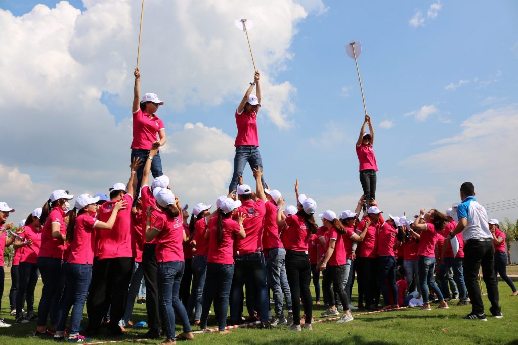 Nón lưỡi trai đồng phục cho Teambuilding Nón lưỡi trai đồng phục cho Teambuilding