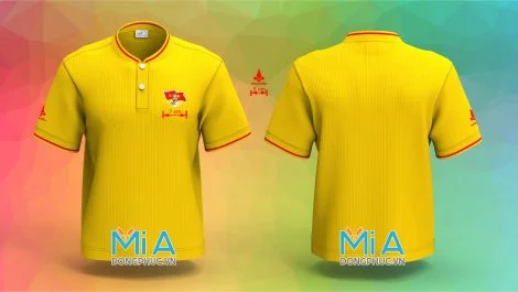Mẫu áo đồng phục cổ bo ngắn trụ cài nút màu vàng