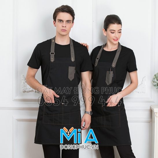 Tạp dề dài đeo cổ màu đen
