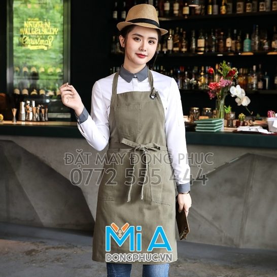 Thêu tạp dề đeo eo tại Saigon