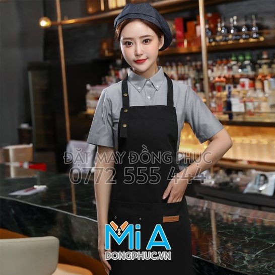 May tạp dề đeo cổ gần Điện Biên
