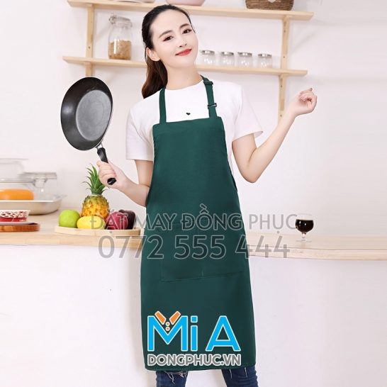 In tạp dề dài ở Saigon